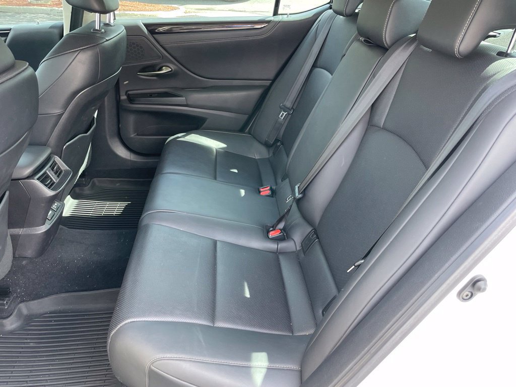 Used 2020 Lexus ES 350 w/ Premium Package FWD image 7