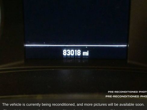 Used 2023 Chevrolet Malibu LT FWD image 11