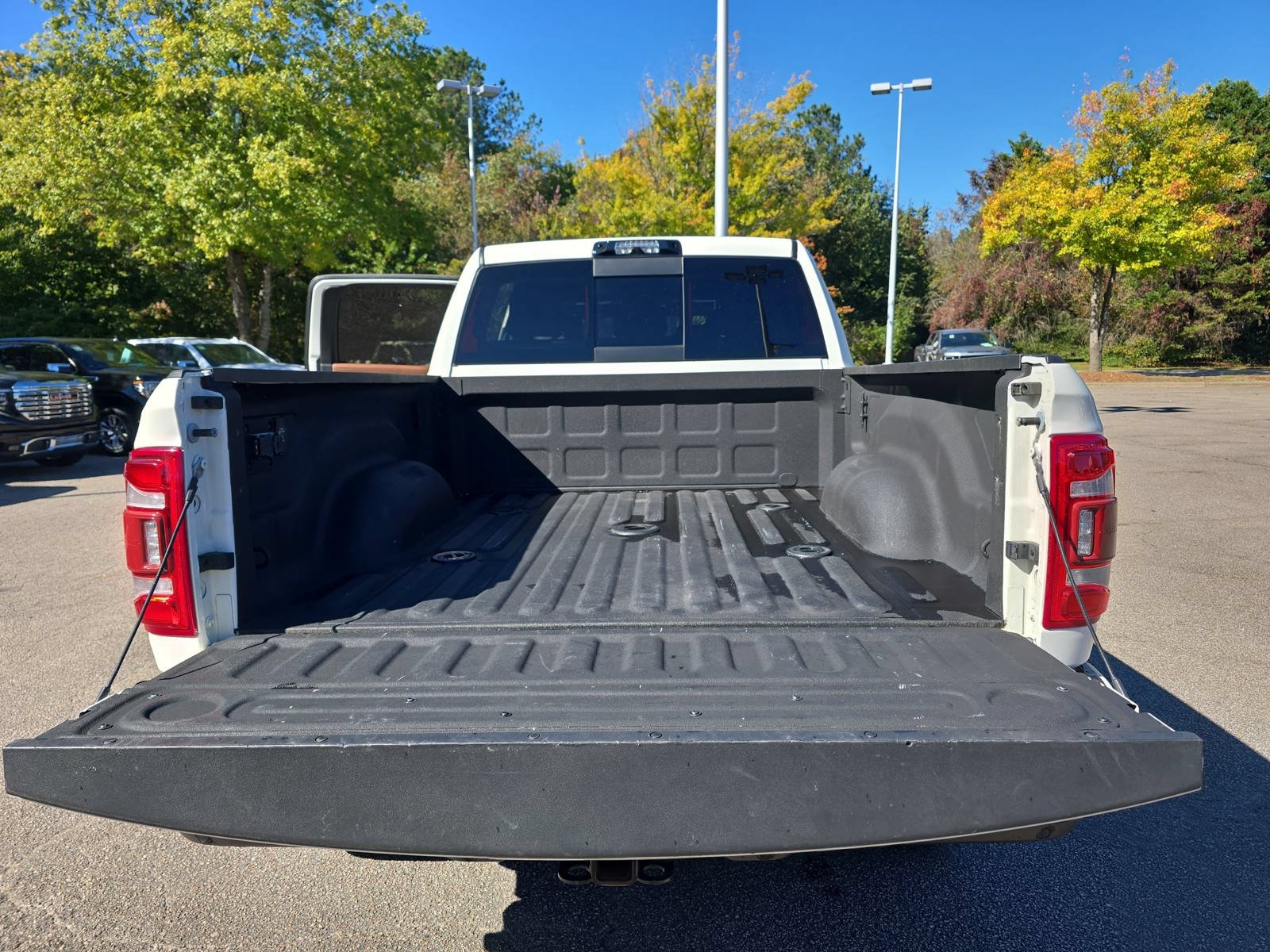 Used 2024 RAM 2500 Limited w/ Safety Group AWD/4WD image 12
