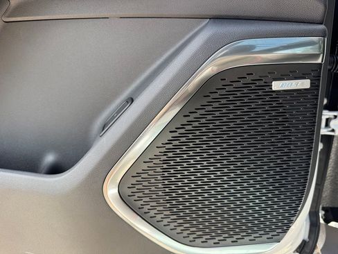 New 2026 Chevrolet Traverse LT w/ Enhanced Driving Package image 33