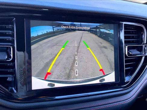 Used 2023 Dodge Durango GT image 23