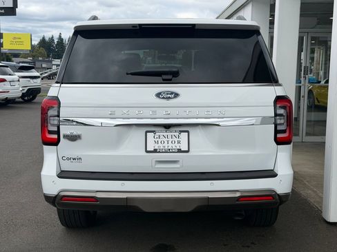 Used 2024 Ford Expedition King Ranch AWD/4WD image 4