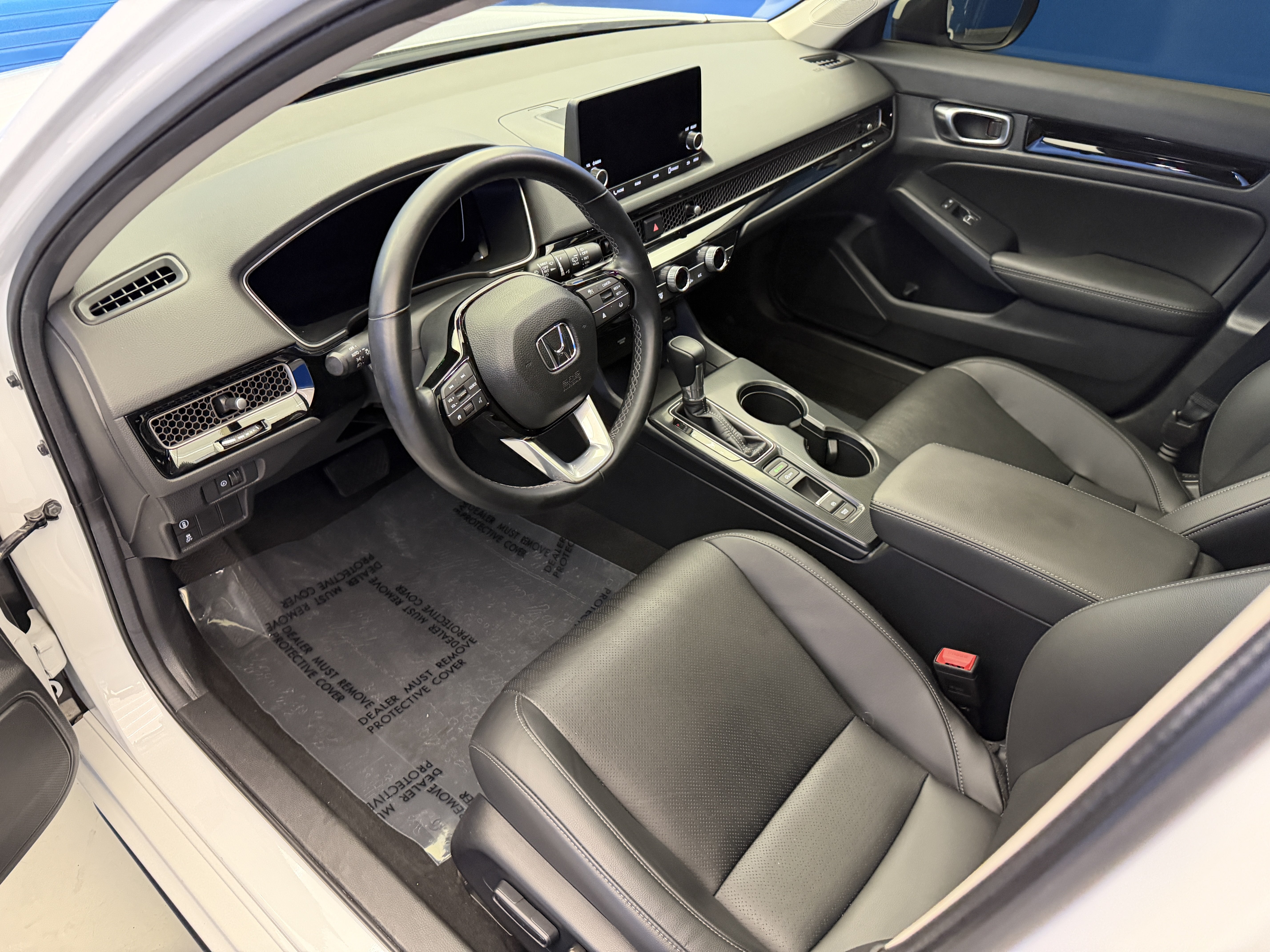 Used 2024 Honda Civic EX-L image 11