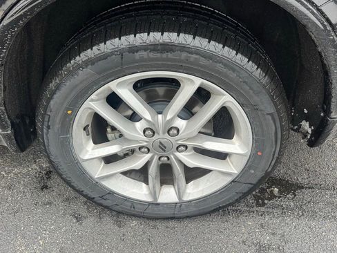 Used 2024 Dodge Durango GT image 18