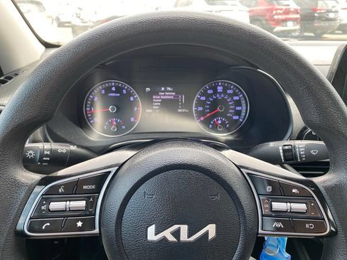 Used 2024 Kia Forte LXS FWD image 20