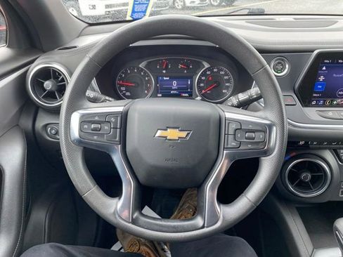 Used 2021 Chevrolet Blazer LT AWD/4WD image 12