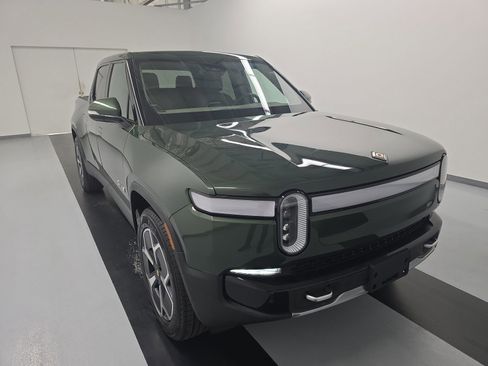 Used 2024 Rivian R1T Adventure AWD/4WD image 7