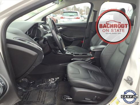 Used 2015 Ford Focus Titanium w/ Titanium Technology Package image 27