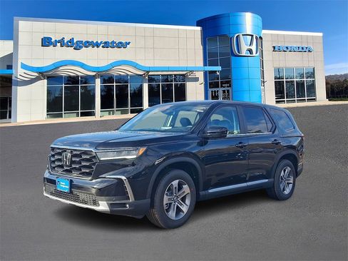 New 2025 Honda Pilot EX-L image 2