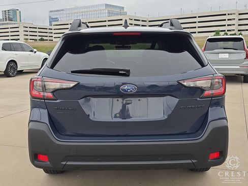 Used 2024 Subaru Outback Onyx Edition AWD/4WD image 4
