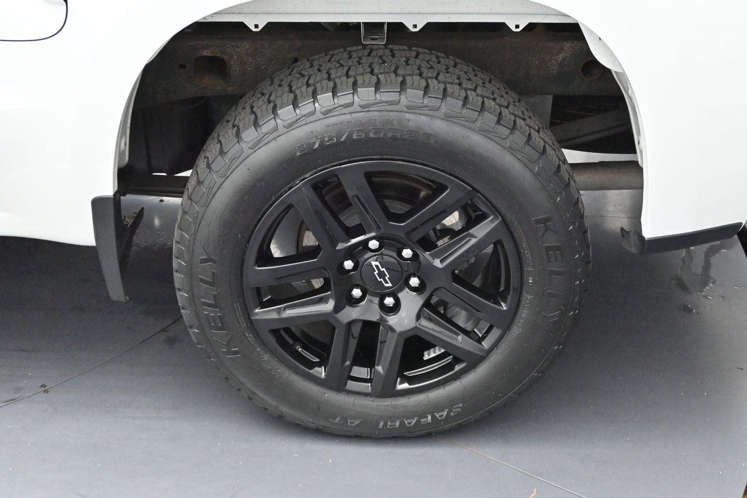 Used 2023 Chevrolet Silverado 1500 RST w/ Z71 Off-Road Package AWD/4WD image 29