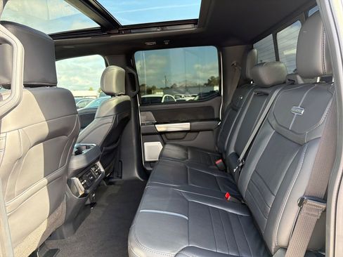 Used 2025 Ford F250 Platinum image 26