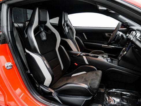 Used 2022 Ford Mustang Shelby GT500 w/ Technology Package image 50