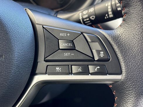 Used 2023 Nissan Kicks SR w/ SR Premium Package image 31