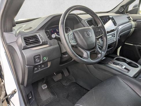 Used 2023 Honda Passport EX-L image 10