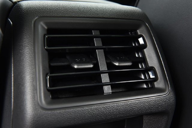 New 2026 Volkswagen Tiguan SE AWD/4WD image 23