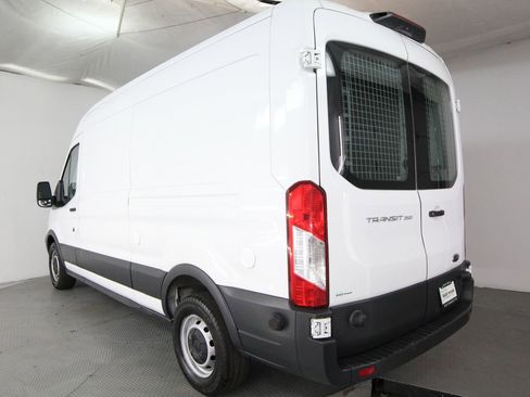Used 2018 Ford Transit 350 148 Medium Roof RWD image 7