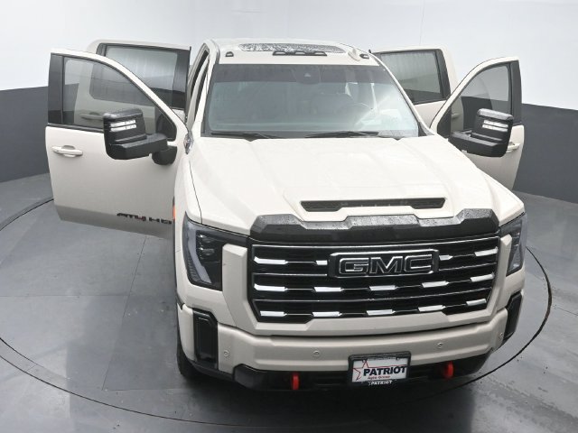 Used 2026 GMC Sierra 2500 AT4 w/ AT4 Premium Plus Package AWD/4WD image 55