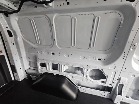 New 2025 Ford Transit 250 Low Roof image 40