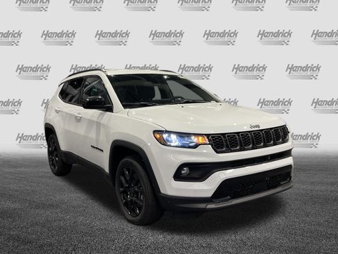 Certified 2026 Jeep Compass Latitude AWD/4WD image 2