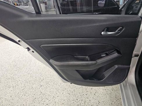 Used 2020 Nissan Altima 2.5 SL FWD image 26