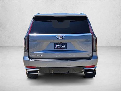 Used 2022 Cadillac Escalade ESV Premium Luxury w/ Performance Package AWD/4WD image 6