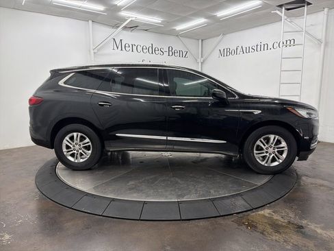 Used 2019 Buick Enclave Essence image 8