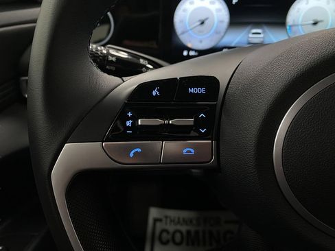 Certified 2023 Hyundai Elantra Limited FWD image 15