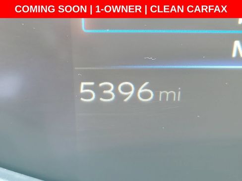 Used 2026 Toyota Prius Plug-In Hybrid FWD image 6