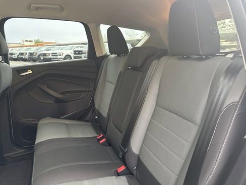 Used 2016 Ford Escape SE image 10