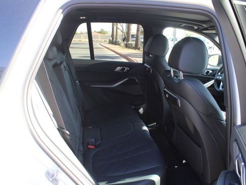 Used 2026 BMW X5 xDrive40i AWD/4WD image 14