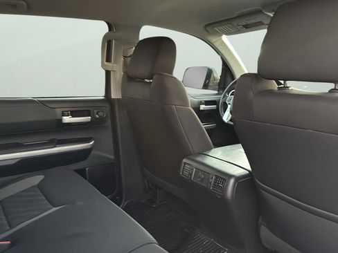 Used 2017 Toyota Tundra SR5 image 24