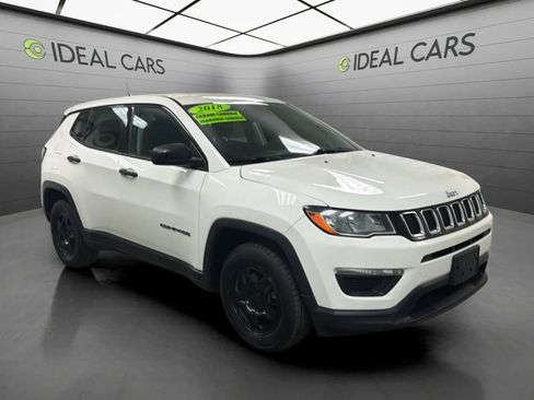 Used 2018 Jeep Compass Sport FWD image 3