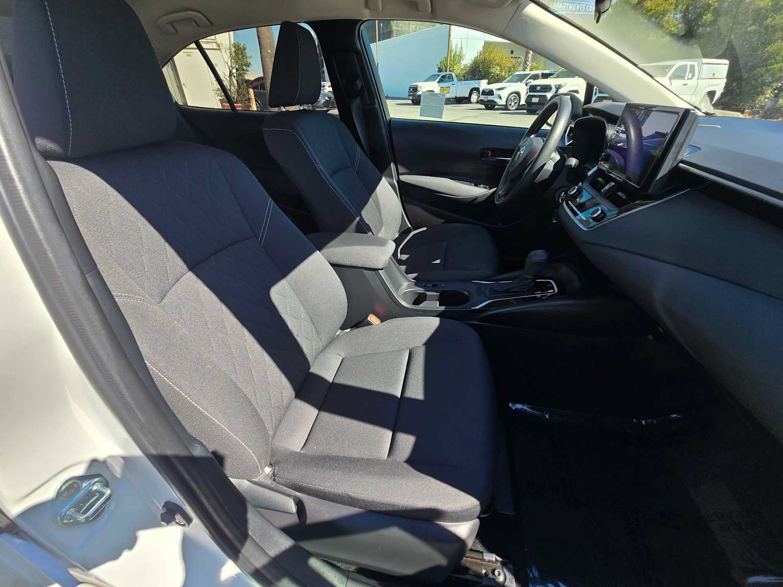Used 2026 Toyota Corolla LE FWD image 10