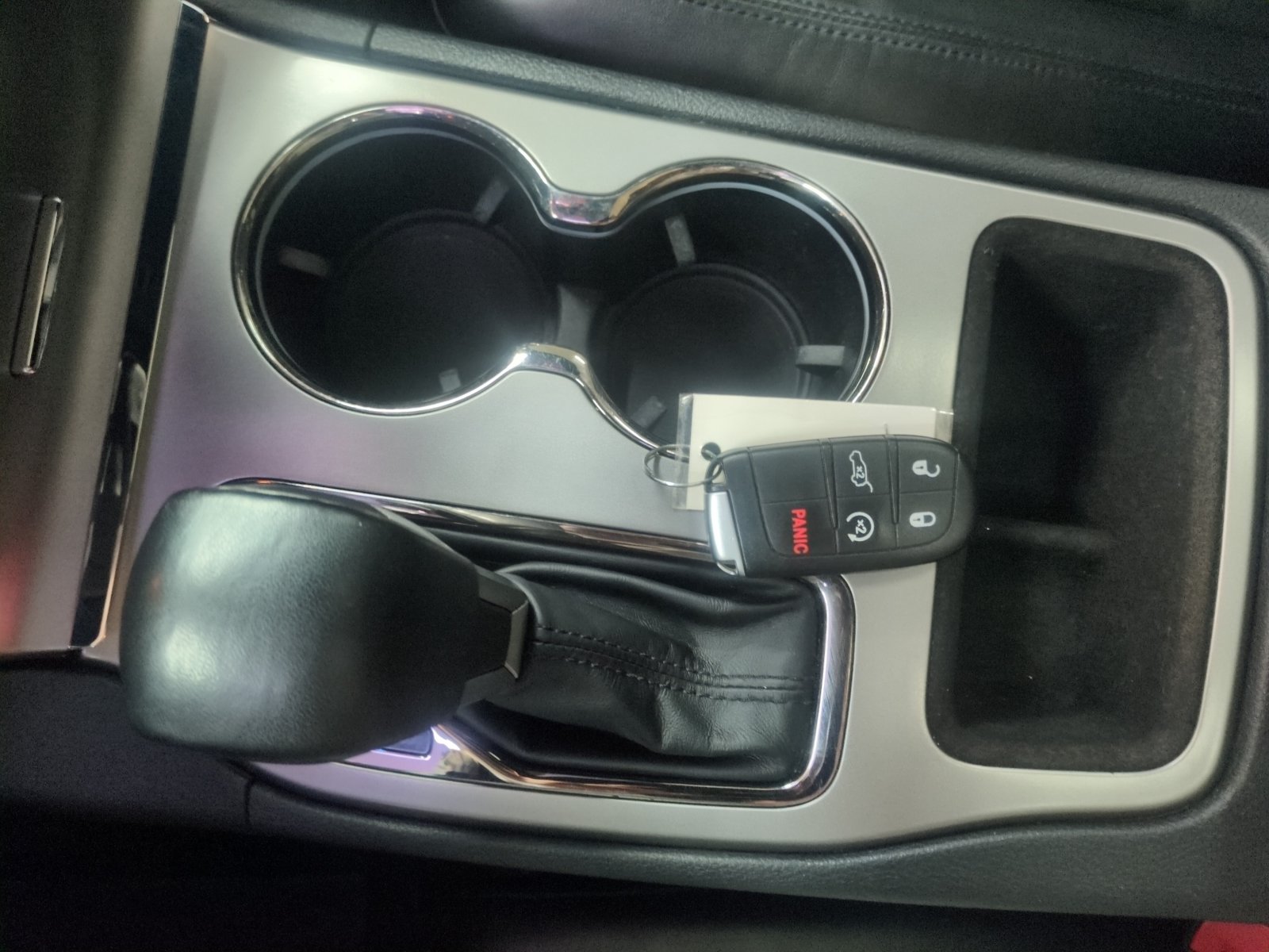 Used 2021 Jeep Grand Cherokee Laredo X AWD/4WD image 19