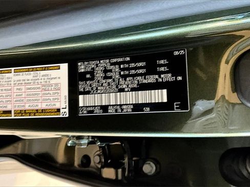 New 2025 Lexus RX 450h AWD w/ Luxury Package image 13