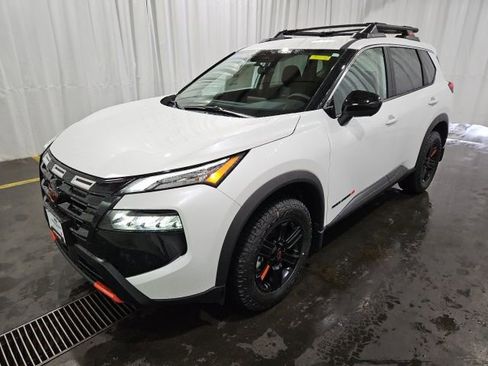 New 2026 Nissan Rogue SV AWD/4WD image 6