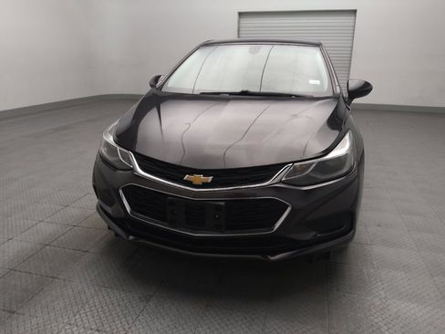 Used 2017 Chevrolet Cruze LT w/ Convenience Package FWD image 15