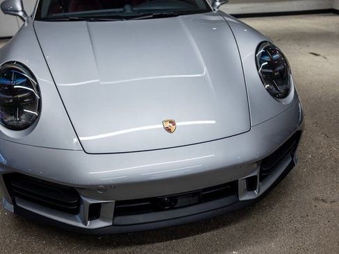 Certified 2025 Porsche 911 Carrera image 13