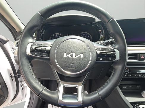 Used 2023 Kia K5 EX FWD image 22
