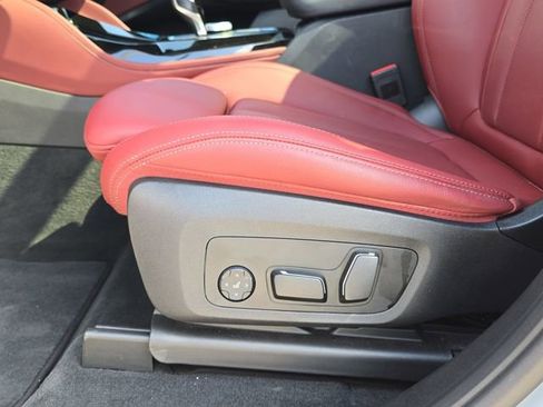 Used 2025 BMW X4 M40i w/ Premium Package AWD/4WD image 30