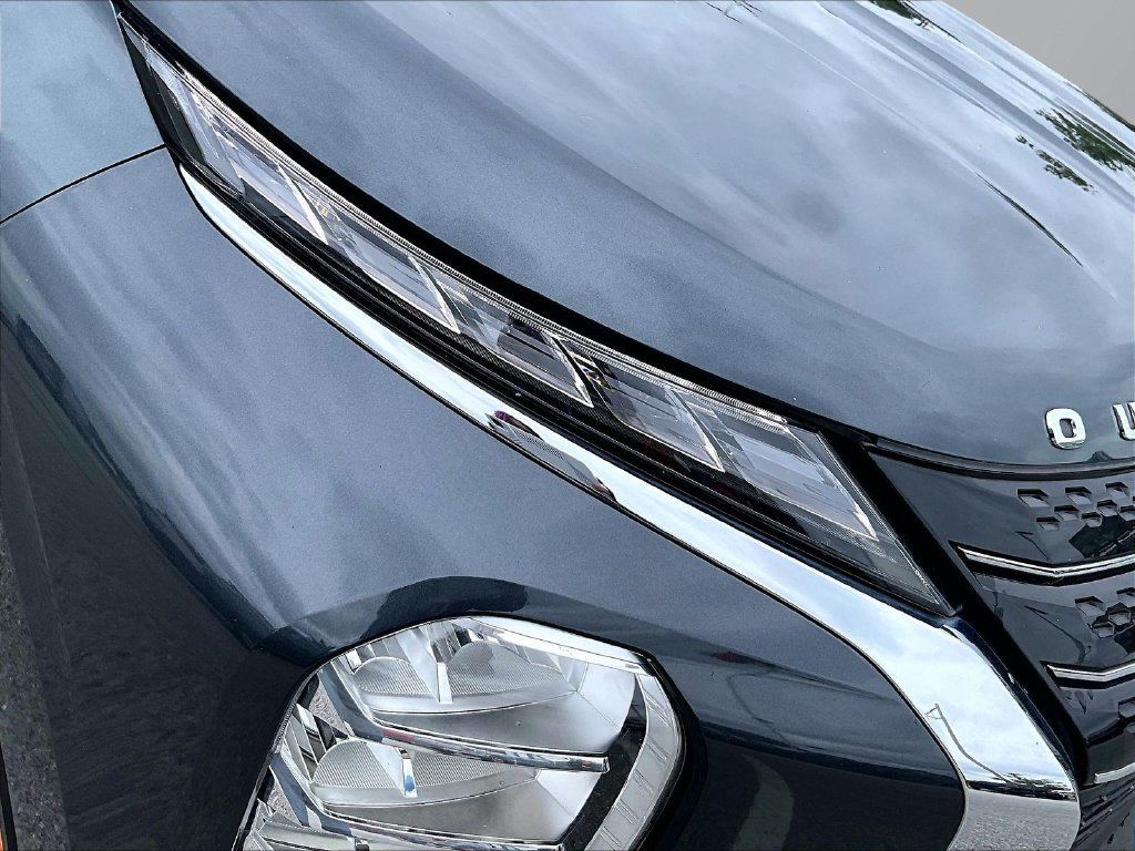 Used 2024 Mitsubishi Outlander SE FWD image 29