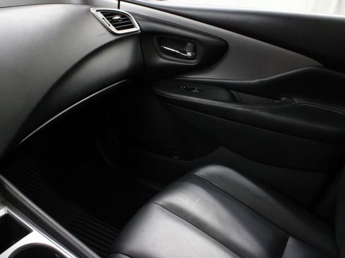 Used 2023 Nissan Murano SV AWD/4WD image 29