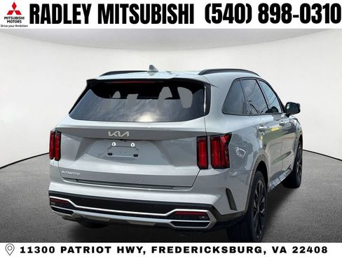 Used 2023 Kia Sorento SX FWD image 24