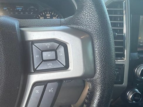 Used 2015 Ford F150 Lariat w/ Equipment Group 501A Mid RWD image 7