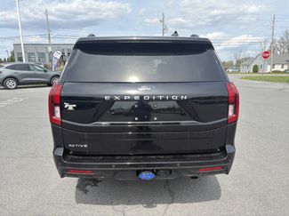 Used 2025 Ford Expedition Active AWD/4WD video 4