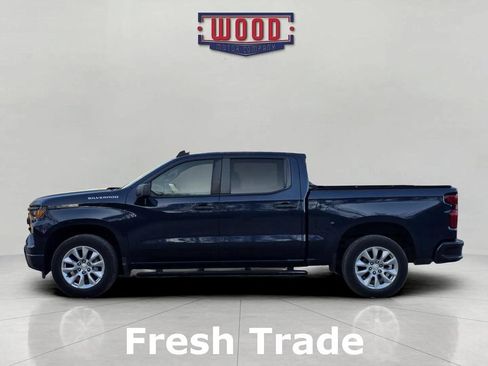Used 2022 Chevrolet Silverado 1500 Custom image 4