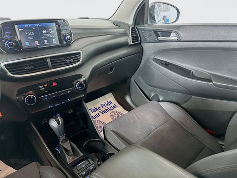 Used 2020 Hyundai Tucson SE image 21