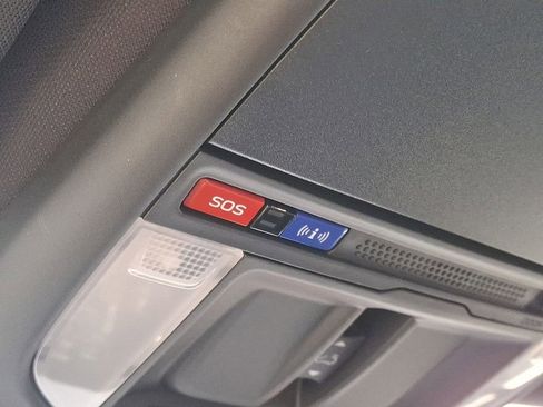 Certified 2025 Subaru Forester Premium w/ Convenience Package #1 image 24