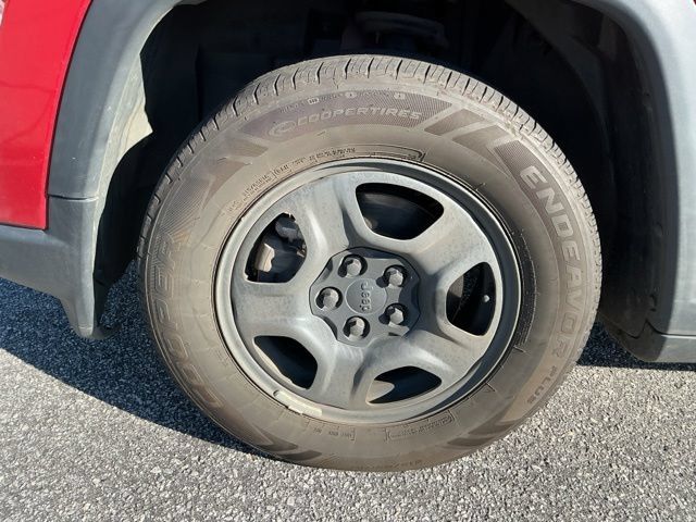 Used 2019 Jeep Compass Sport FWD image 7